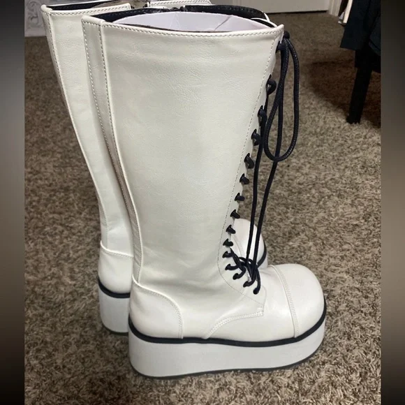 Demonia chunky white Tall knee calf platform boots -  Trashville - 502 - Picture 4 of 7
